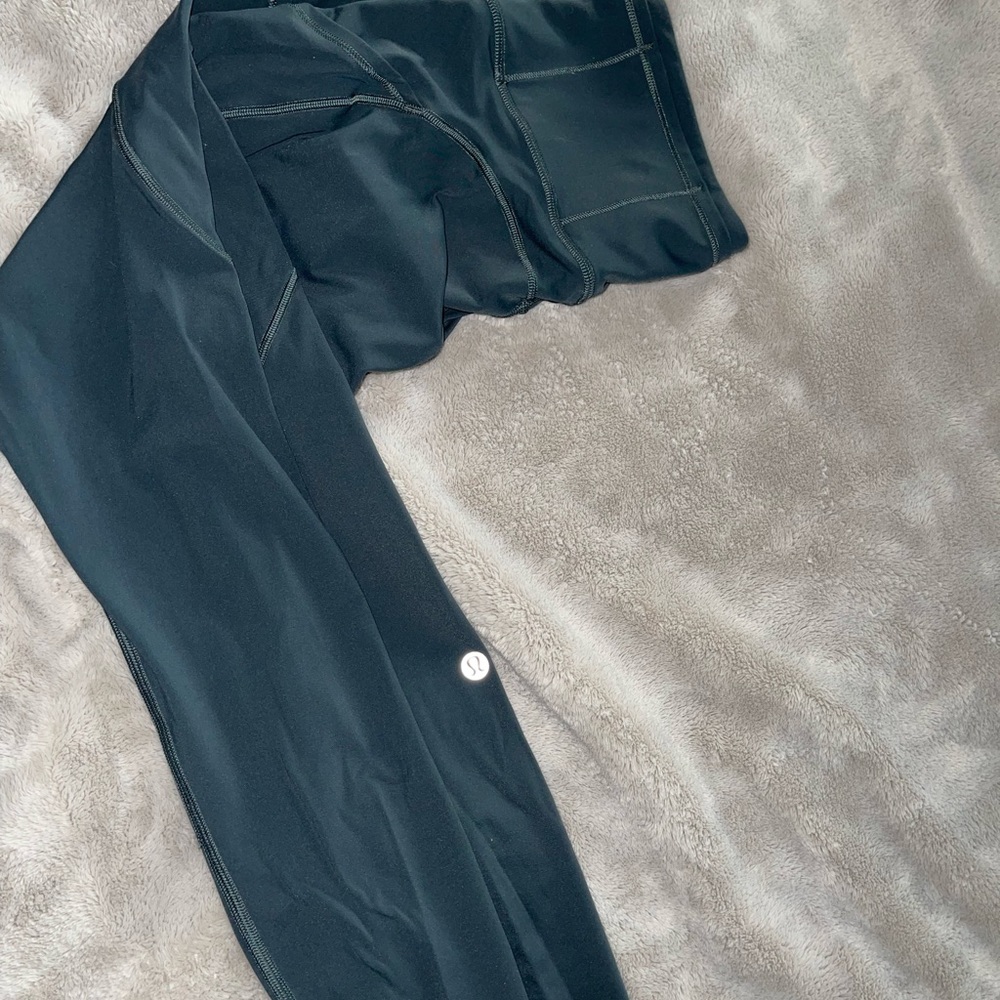 Lululemon Fast & Free